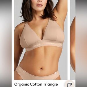 Siella brand White Triangle Padded ORGANIC COTTON